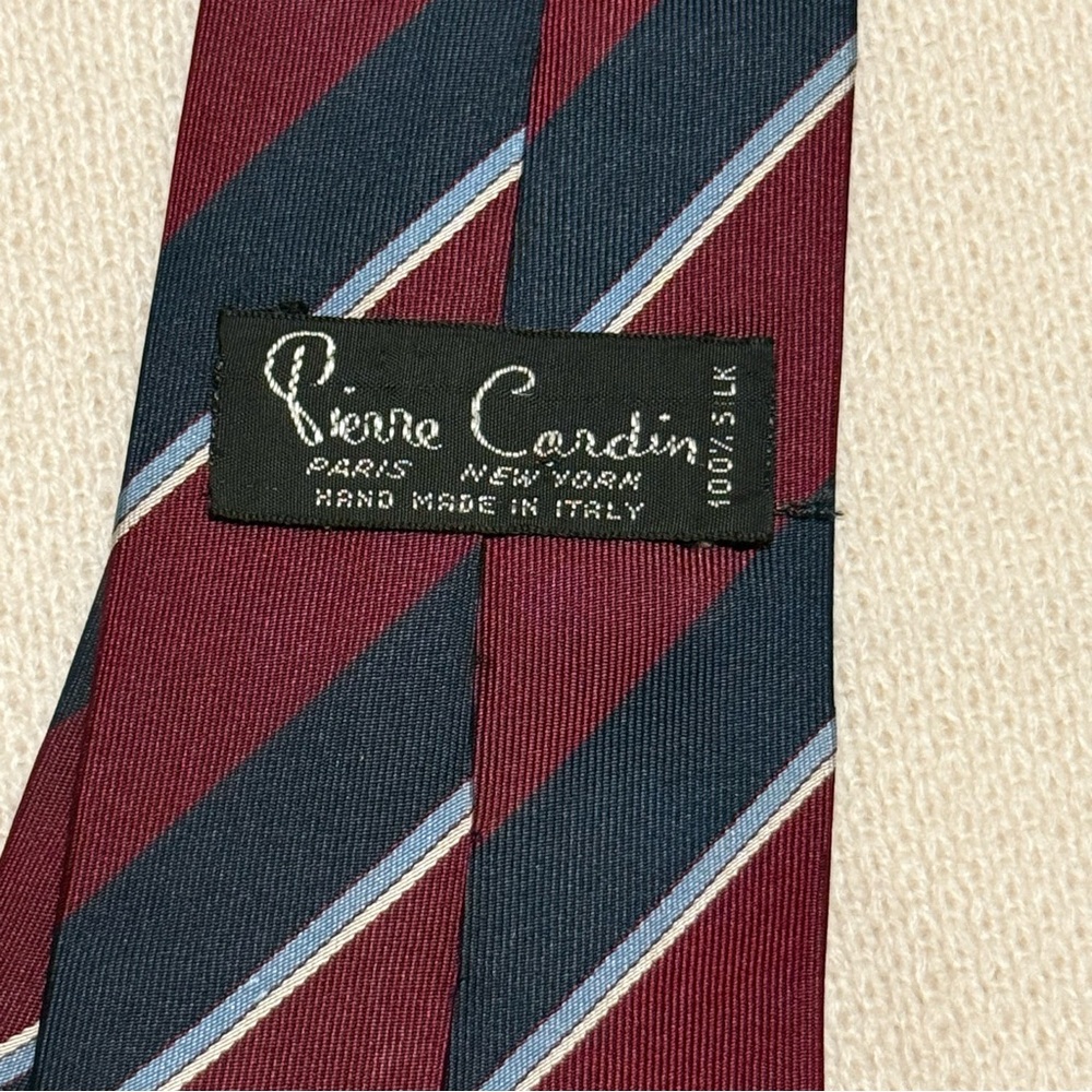 Pierre Cardin Bold Red and Navy Striped Tie 100% silk made in Italy - Picture 3 of 5